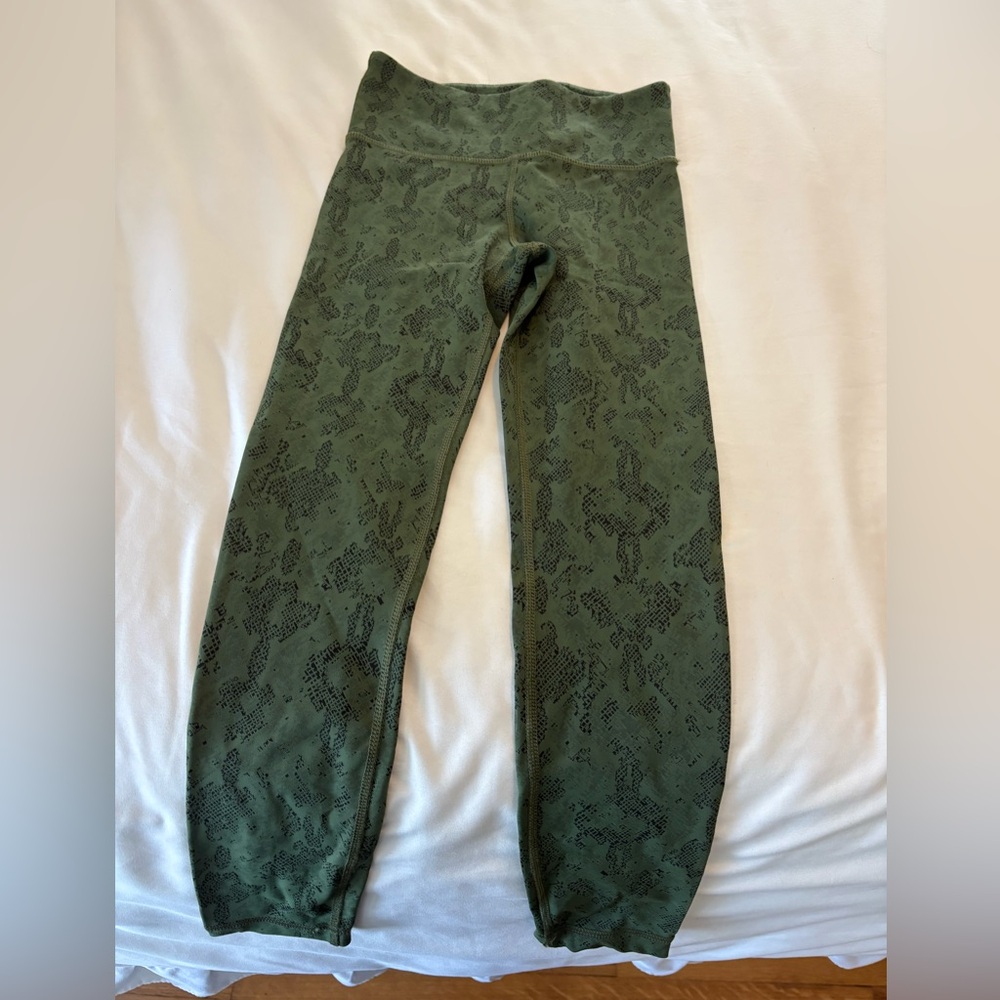 Green snake print leggings